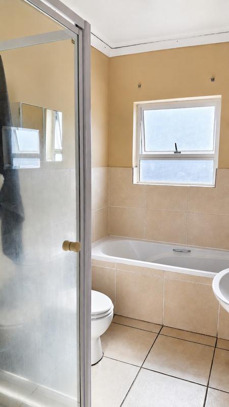 2 Bedroom Property for Sale in Parklands Western Cape